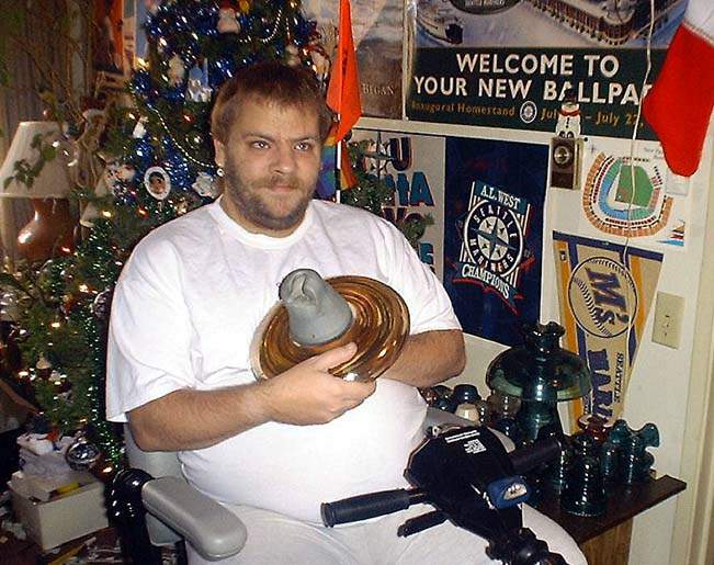 Closet insulator collector